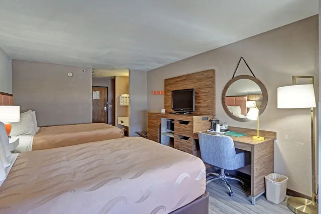 غرفة قياسية بسريرين كوين، Quality Inn Pierre-Fort Pierre 3/6