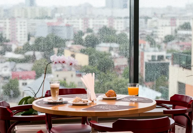 Penthouse Orhideea, Bucharest 32/38
