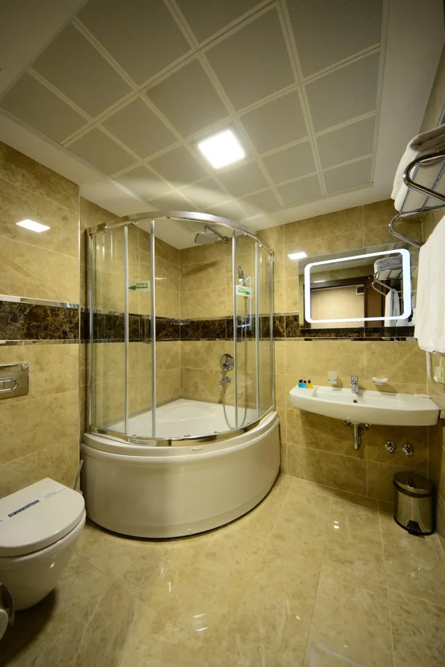 Room, Triple, Grand Bazaar Hotel 10/10