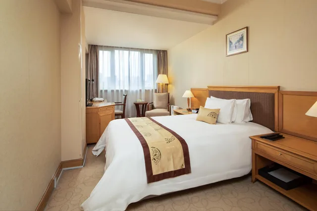 Room, Single, Mason Hotel Shanghai 1/1