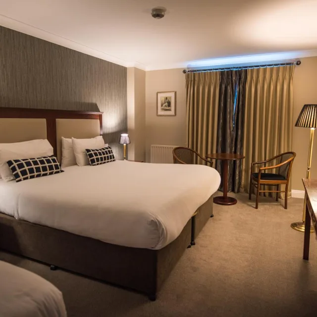 غرفة ثلاثية، Dooleys Hotel Waterford City 1/10