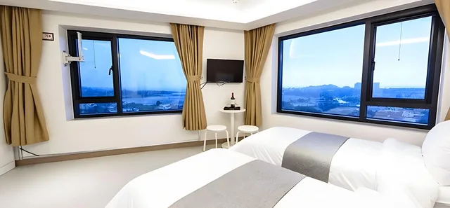 غرفة ديلوكس بسريرين منفصلين بإطلالة على البحر، Rezion Tourist Hotel 2/3