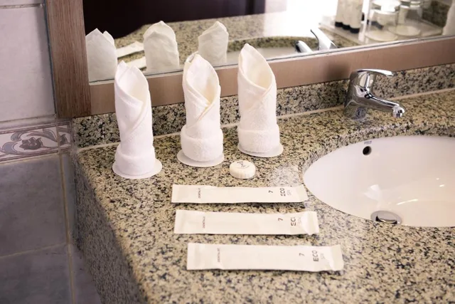 Female Only, Double Bed، فندق سجى المدينة(Saja by Warwick, Madinah) 1/1