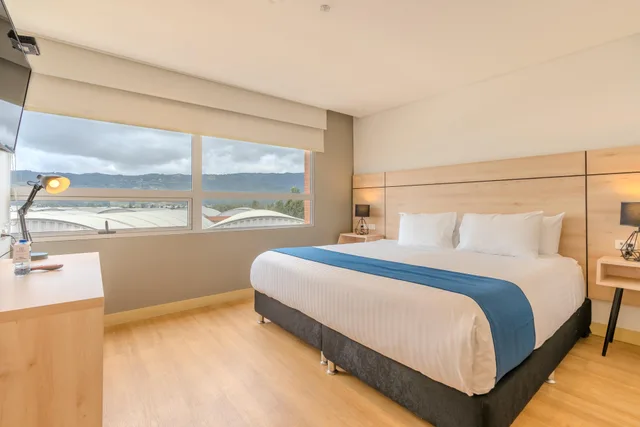 غرفة بريميوم بسرير مزدوج بإطلالة، Pop Art Hotel Y Centro De Convenciones 3/6
