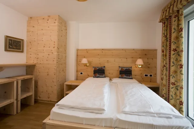 غرفة بسرير مزدوج أو سريرين منفصلين، Hotel Garni Snaltnerhof 1/3