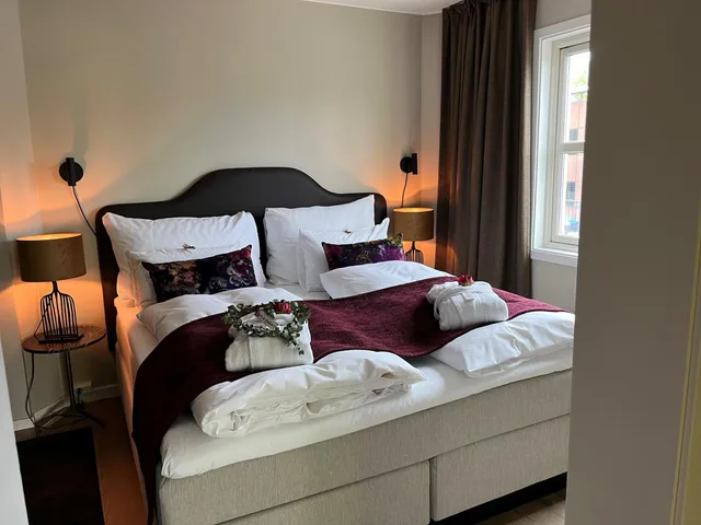 Family, Queen Bed, Molla Hotel 1/2