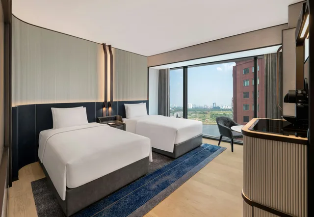 غرفة متصلة عائلية، Hilton Saigon 3/4