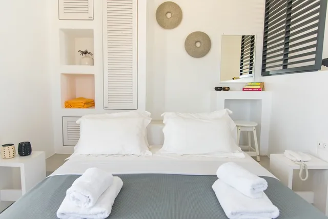 1 Bedroom, Superior, House, Double Bed, Sofa، Lemon Tree Houses 2/5