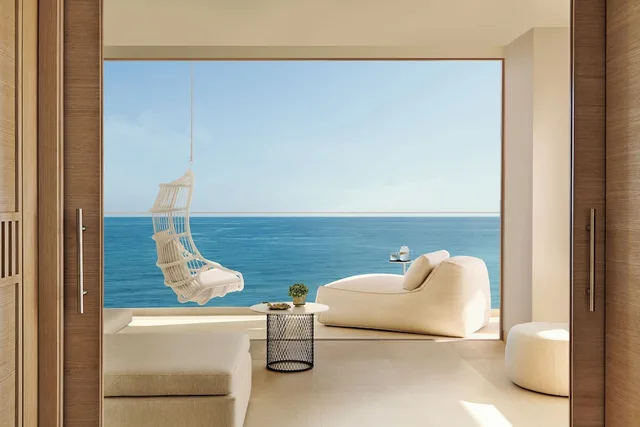 1 Bedroom, Deluxe, Suite, Double Bed, Sea Front, Sofa، Ikos Andalusia 3/3