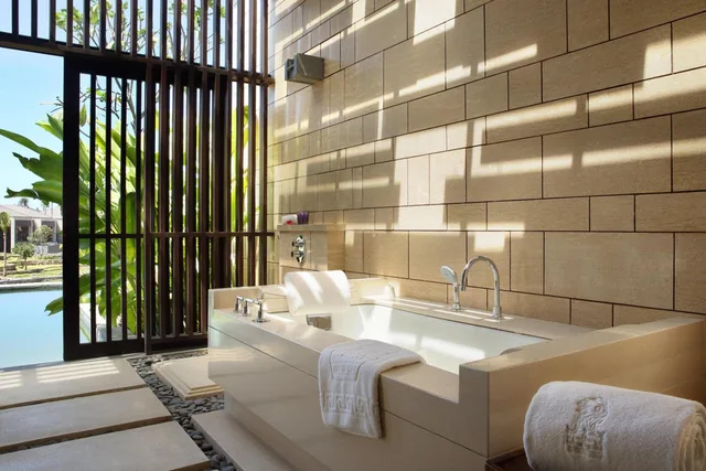 Signature, Pavilion, Suite، Ritz Carlton Bali Nusa Dua 3/3