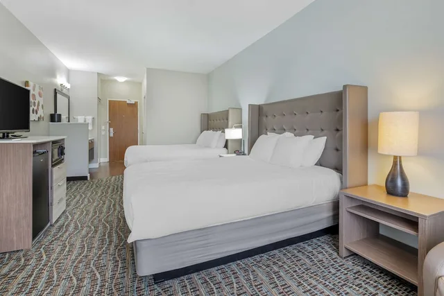غرفة قياسية بسريرين كوين، Best Western Plus Peppertree Inn At Omak 3/7