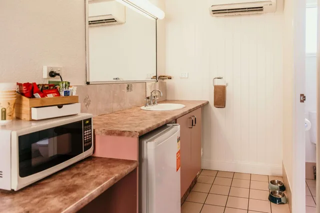 غرفة بسريرين كوين يُسمح فيها بالحيوانات الأليفة، Outback Motel Mt Isa 8/9