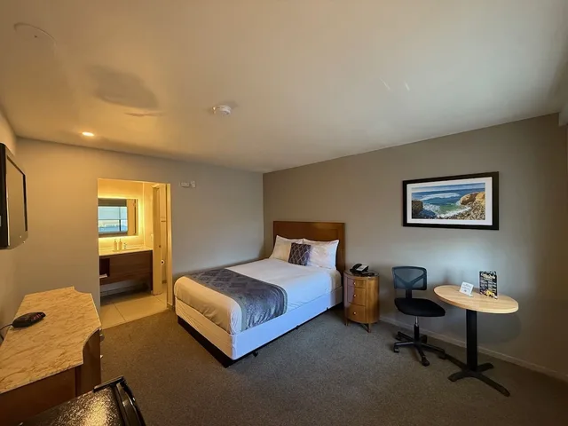 غرفة قياسية بسرير كوين لذوي الإعاقة، Heritage Inn San Diego 2/2