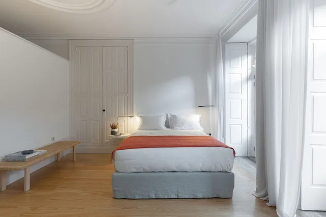 شقة سوبيريور بإطلالة على المدينة بشرفة مفردة بسرير كوين، B28 Apartments 1/2