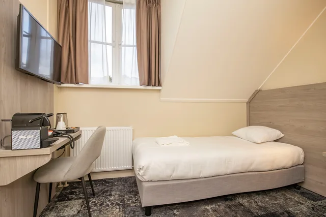 Room, Single, Fletcher Hotel-Landgoed Huis Te Eerbeek 2/10