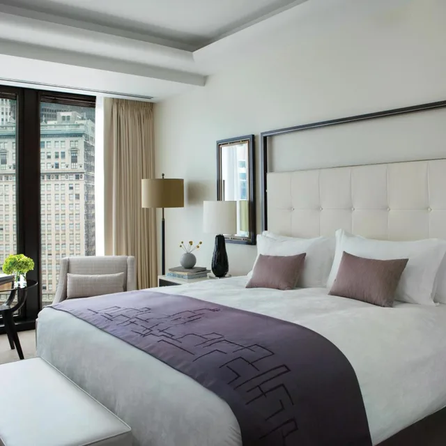 غرفة بريميير ديلوكس بسرير كينج، The Langham Chicago 2/4