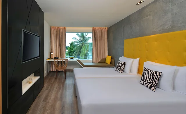 غرفة ديلوكس بسريرين منفصلين، Radisson Bengaluru City Center 1/3
