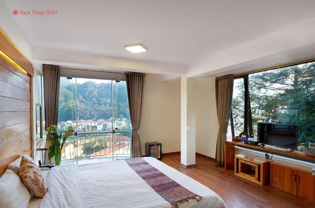 Senior, Double Bed, Panoramic City View, Balcony، Sapa Village Hotel 3/10