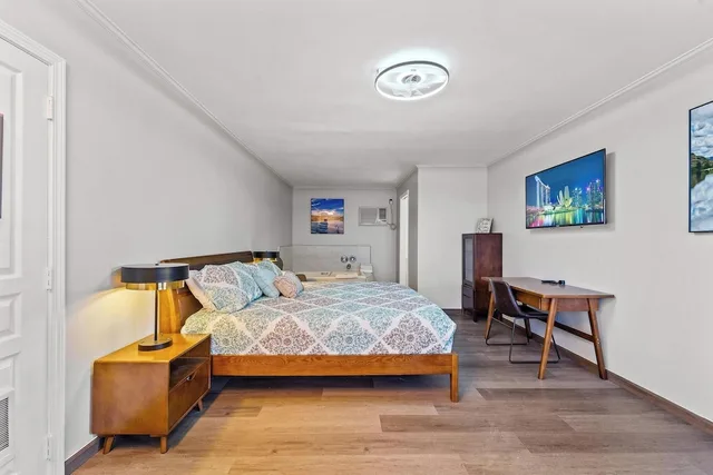 كوخ بسرير كينج بحوض جاكوزي بمطبخ صغير، Soap Lake Resort, a Dazzler Select by Wyndham 1/3
