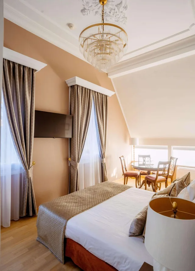 جناح بإطلالة، Grand Hotel Karel V, WorldHotels Luxury 2/3