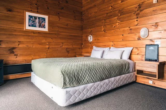 Tower, King Bed, Single Bed، Skotel Alpine Resort 1/5