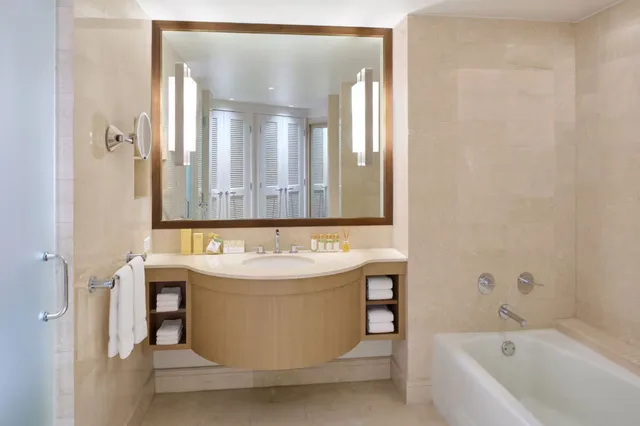 غرفة كلوب بسريرين كوين، Prince Waikiki 5/5