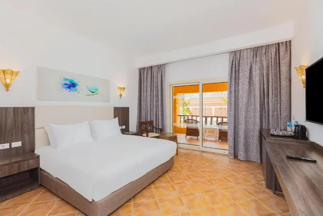 غرفة ديلوكس بسرير مزدوج أو سريرين منفصلين بإطلالة على الحديقة، Pickalbatros Portofino Villaggio Resort 3/6