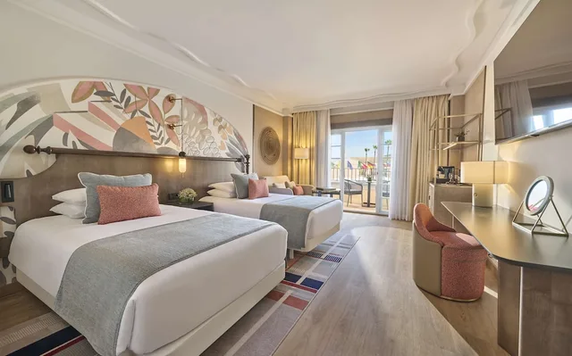 Room, Twin Beds, Golf Course View, Sofa, Balcony, La Manga Club Hotel Principe Felipe 3/7