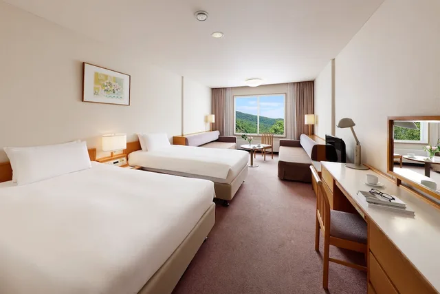 غرفة عائلية بسريرين منفصلين مع أريكة، Manza Prince Hotel 1/6