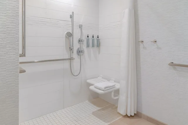 جناح استوديو بسرير كينج مع أريكة لذوي الإعاقة، Residence Inn Fairfield Napa 2/2