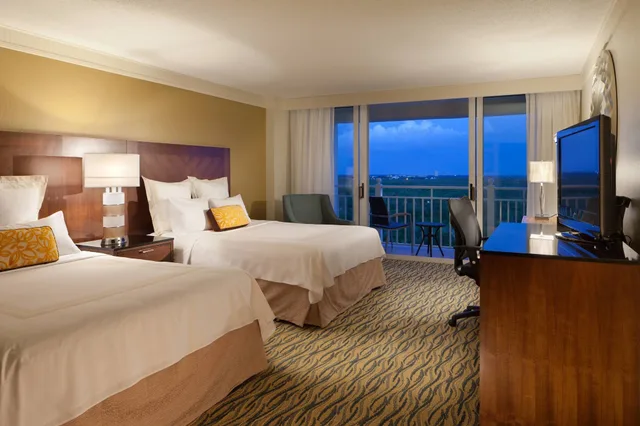 Guest Room, 2 Queen Beds, with View, Captiva Tower, Marriott Sanibel Harbour Resort And Spa 4/10