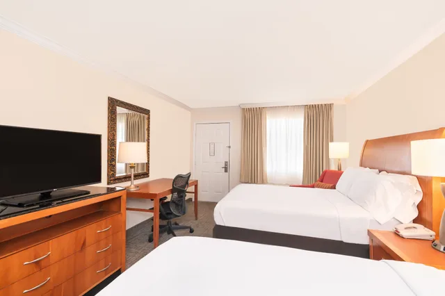Room, 2 Double Beds, Baymont by Wyndham Beaumont 1/8