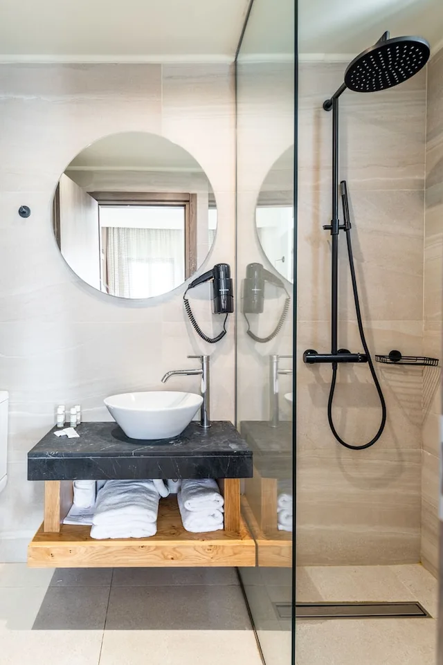 جناح بسرير كوين بغرفتين مع أريكة، Malena Hotel and Suites - Adults Only by Omilos Hotels 9/10