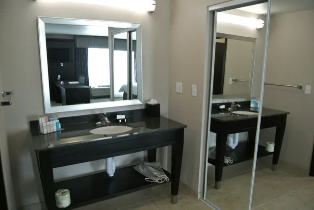 استوديو بسرير كينج، Hampton Inn Carrizo Springs 3/3