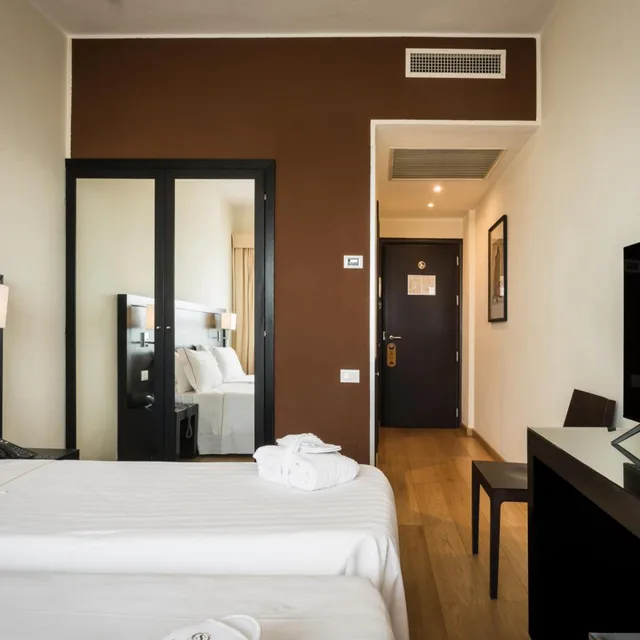 غرفة سوبيريور بسرير مزدوج في الطابق العلوي، SARDEGNA HOTEL 8/10