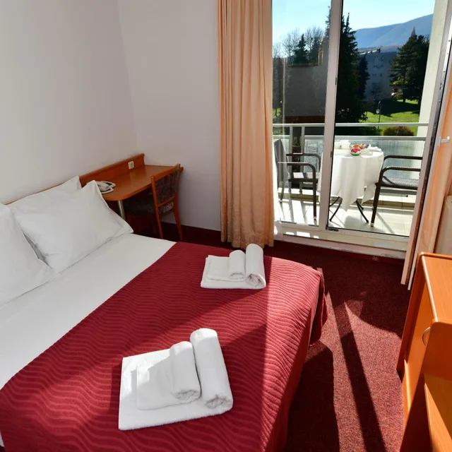 غرفة مفردة بشرفة، Hotel Alkar 3/9