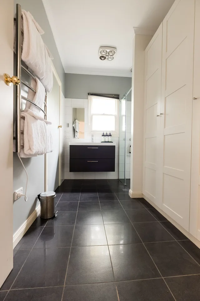 2 Bedrooms, Traditional, House, 2 Queen Beds, Kitchen، Clonmara Country House Cottages 6/10