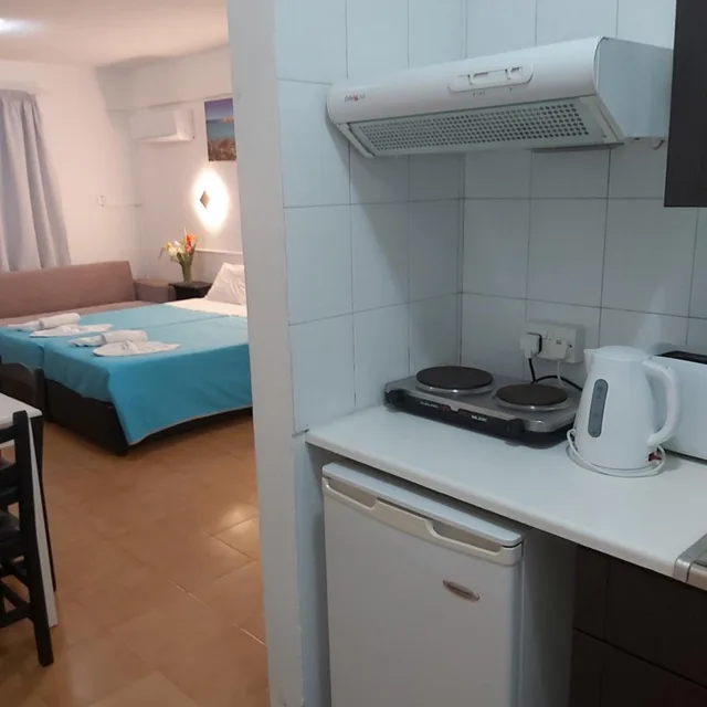 غرفة قياسية رباعية، A. Maos Hotel Apartments 6/6