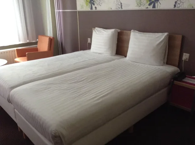 Standard, Double Bed, Aadam Wilhelmina 9/10