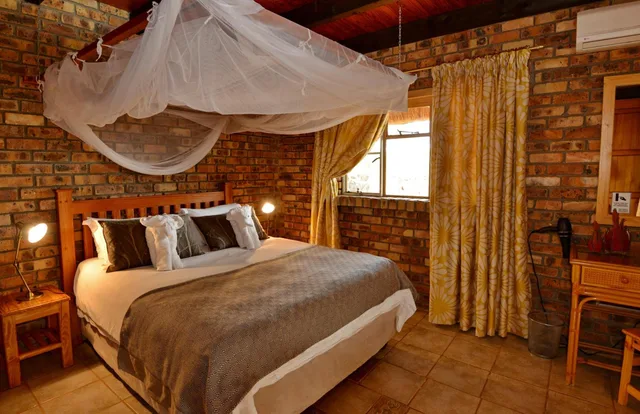 كوخ، Tshukudu Game Lodge 1/1