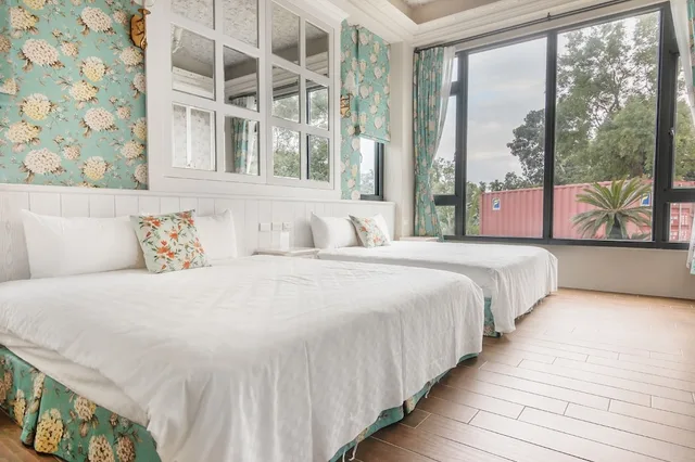 غرفة رباعية بسريرين كوين، The Dawn B&B 1/3