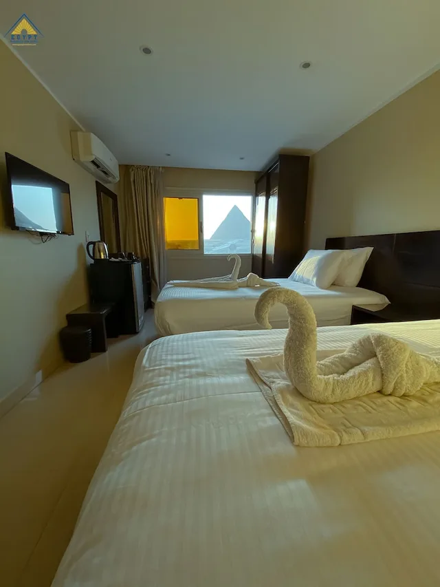 Deluxe, Twin Beds, Mountain Side، Egypt Pyramids Inn 2/6