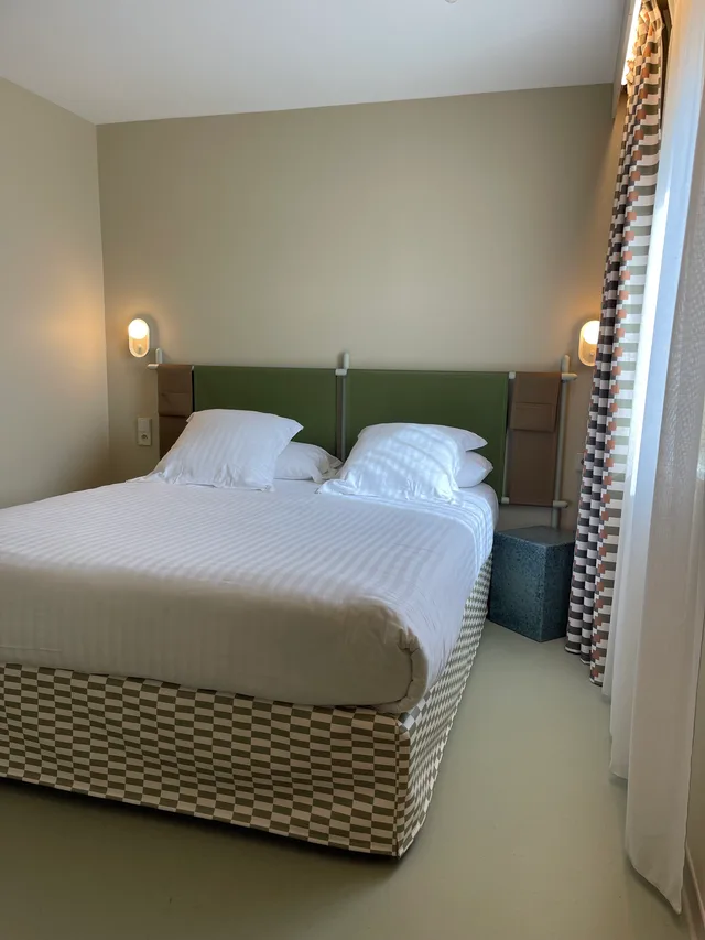 Comfort, King Bed, Hotel des Victoires - Restaurant 1/1