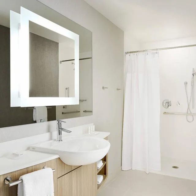 Junior Suite, 2 Queen Beds, Trundle Bed, Accessible, Springhill Suites Springfield North 4/6