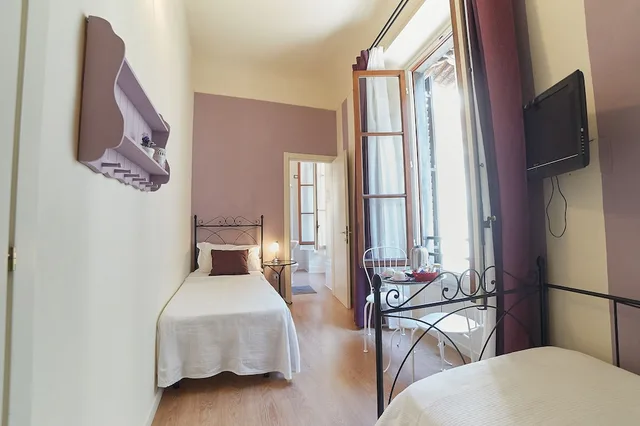 Standard, Twin Beds, Duomo View، B B Di Piazza Del Duomo 1/4