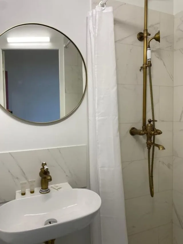 غرفة قياسية بسرير مزدوج، Hotel France Et De Guise 4/4