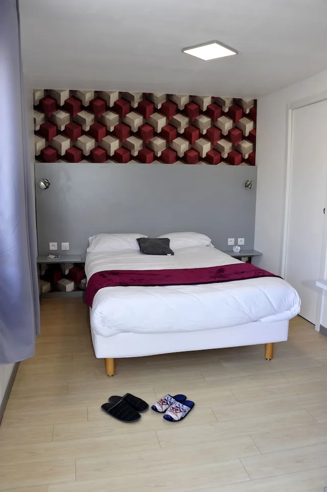 Economy, Twin Beds, Hotel de La Baie de Paimpol 1/1