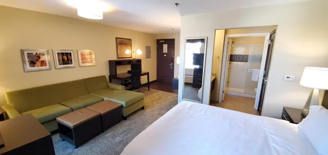 جناح استوديو، STAYBRIDGE SUITES EAU CLAIRE - ALTOONA 1/2