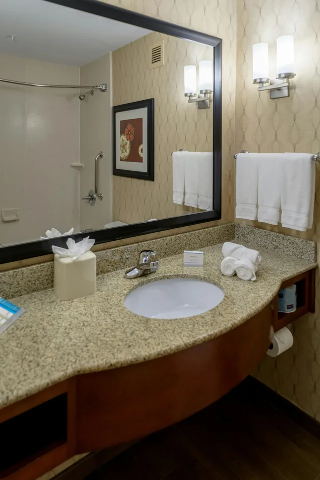 غرفة بسريرين مزدوجين، Hilton Garden Inn Kennett Square 7/7