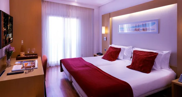 غرفة قياسية بسرير مزدوج أو سريرين منفصلين، Abba Rambla Hotel 1/1